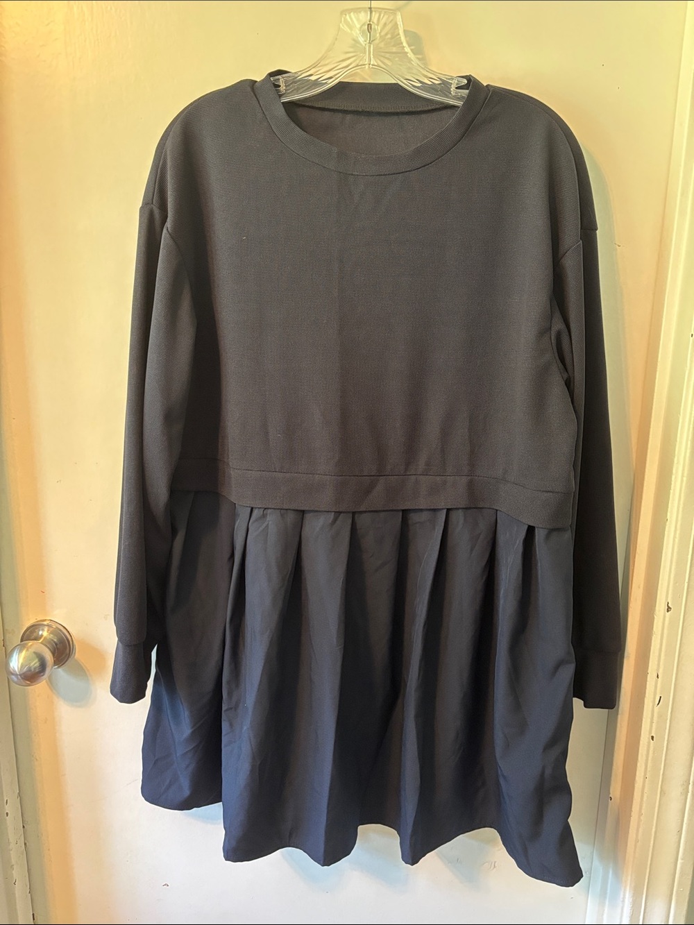 Casual Navy Mini Dress with Pleated Skirt